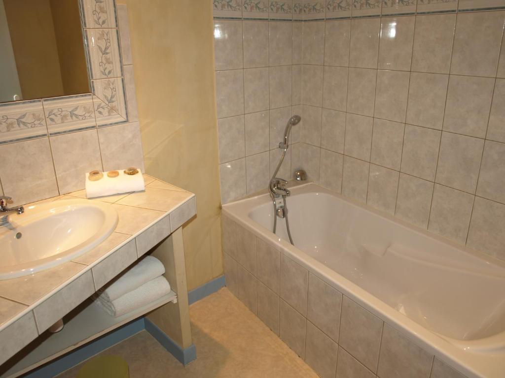 Hotel Arlequin Troyes Bilik gambar